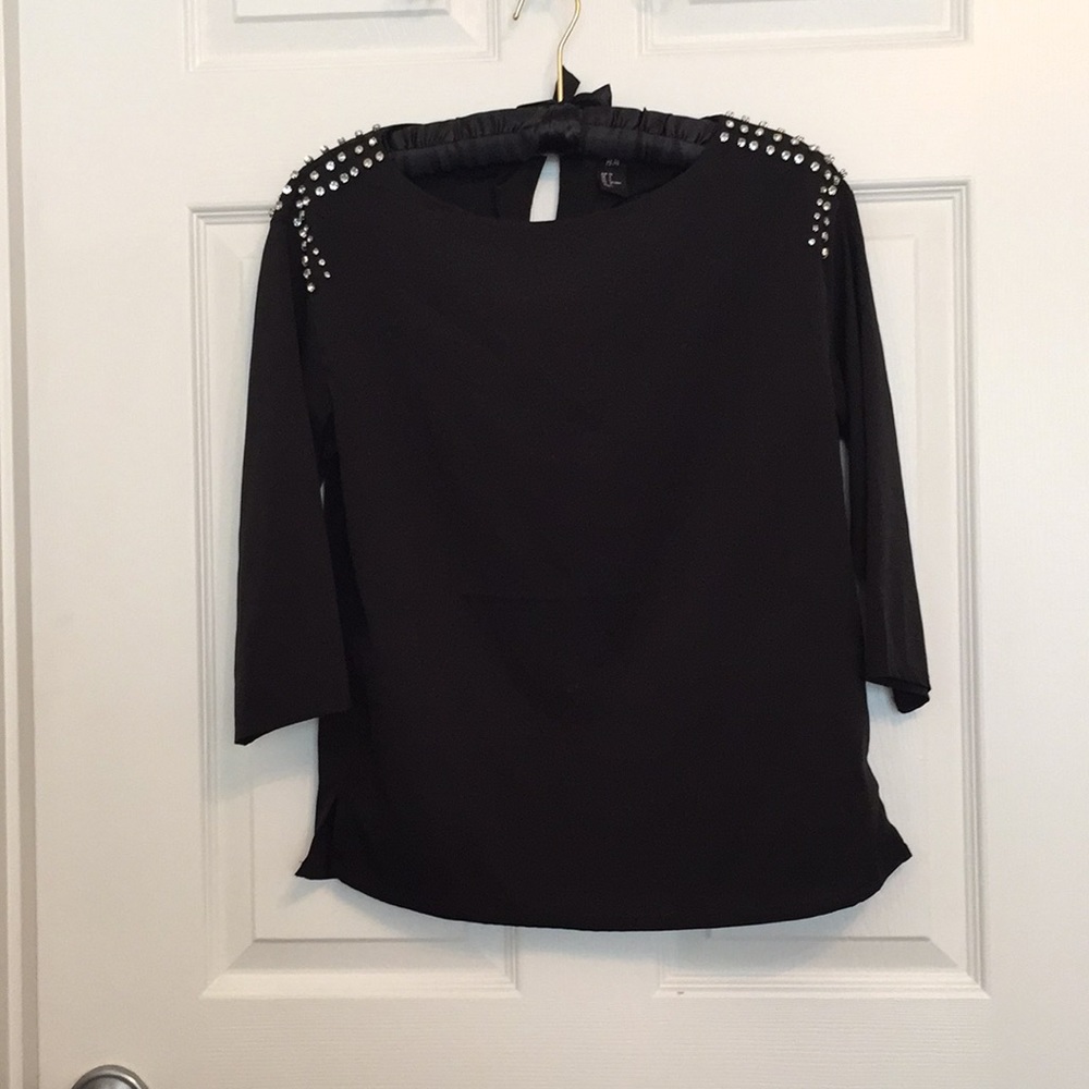 3/4 Sleeve Black Top